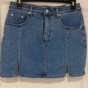 Stylish Blue Denim Mini Skort size Medium New without tags